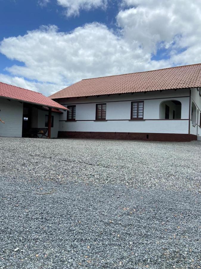Villa Casa Colonial Em Rio Dos Cedros Extérieur photo